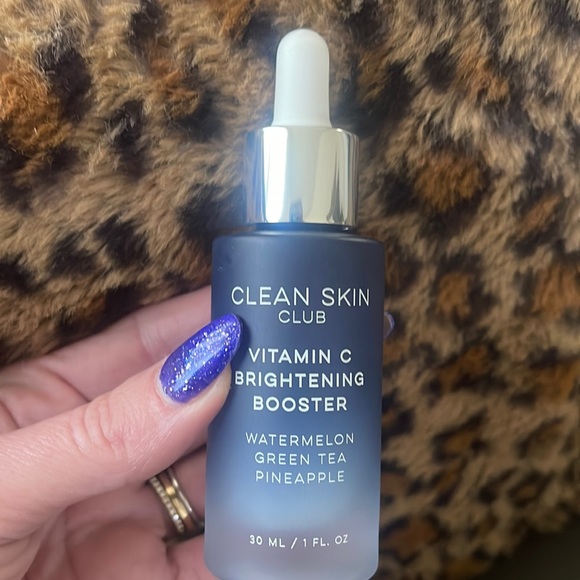 CLEAN SKIN CLUB Super- Potent Vitamin C serum watermelon. Green tea. Pineapple. - Picture 1 of 4
